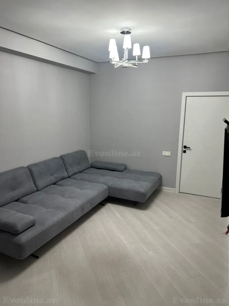 2 otaqlı Mənzil 71 m² 7-ci mikrorayon Satılır