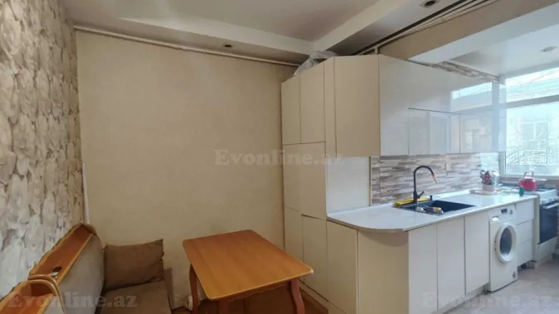 Satılır 2 otaqlı Mənzil Köhnə tikili 57 m² İçərişəhər m. - şəkil 3