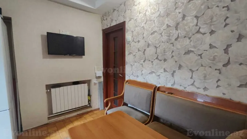 Satılır 2 otaqlı Mənzil Köhnə tikili 57 m² İçərişəhər m. - şəkil 4