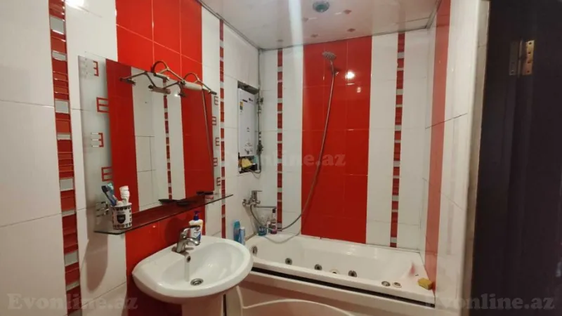 Satılır 2 otaqlı Mənzil Köhnə tikili 57 m² İçərişəhər m. - şəkil 11