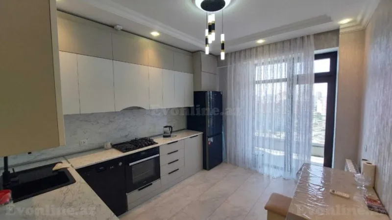 Kirayə verilir 3 otaqlı Mənzil Yeni tikili 148 m² 8 Noyabr m. - şəkil 9