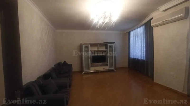 3 otaqlı Mənzil 145 m² Xətai m. Kirayə verilir