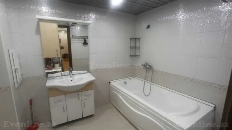 Kirayə verilir 3 otaqlı Mənzil Yeni tikili 145 m² Xətai m. - şəkil 14