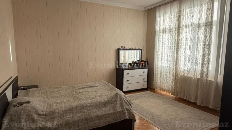 Satılır 3 otaqlı Mənzil Yeni tikili 110 m² Elmlər Akademiyası m.