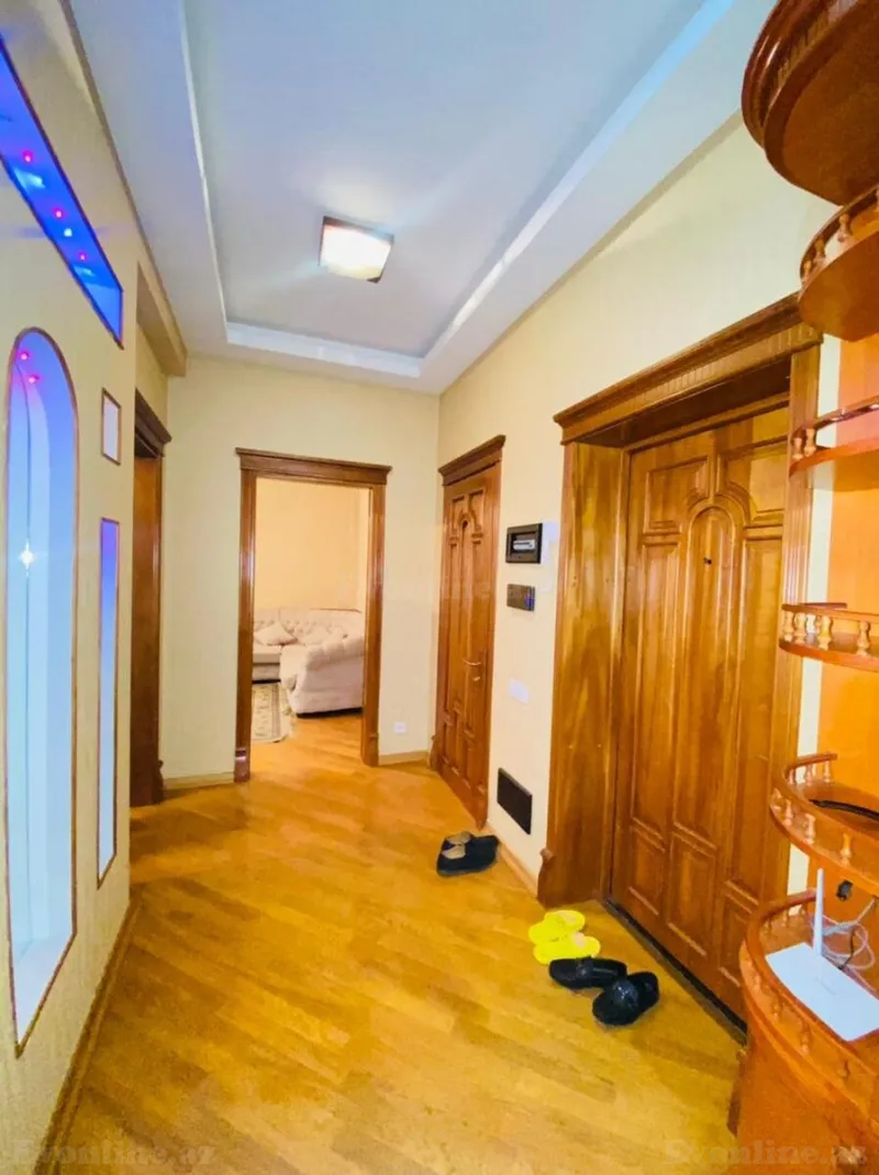 Kirayə verilir 2 otaqlı Mənzil Yeni tikili 70 m² 8 Noyabr m. - şəkil 13