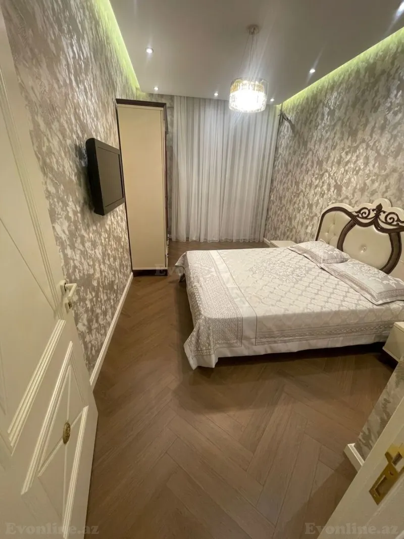 Kirayə verilir 3 otaqlı Mənzil Yeni tikili 138 m² 28 May m. - şəkil 5