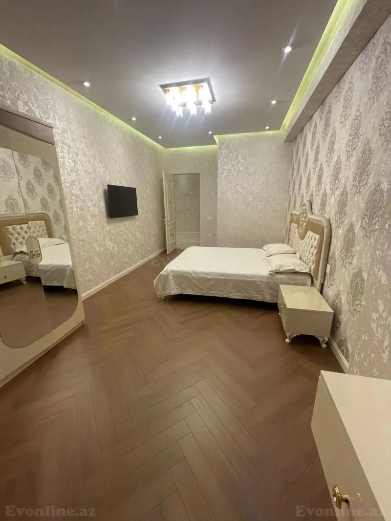Kirayə verilir 3 otaqlı Mənzil Yeni tikili 138 m² 28 May m. - şəkil 7