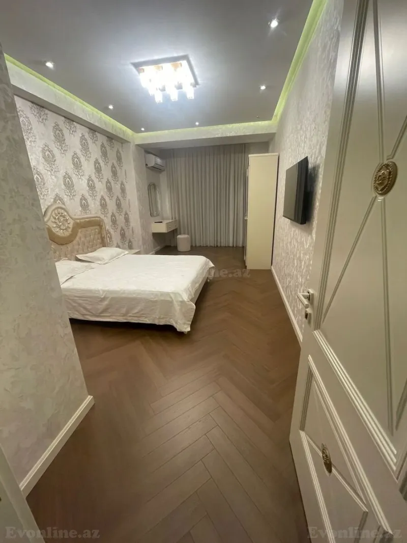Kirayə verilir 3 otaqlı Mənzil Yeni tikili 138 m² 28 May m. - şəkil 13