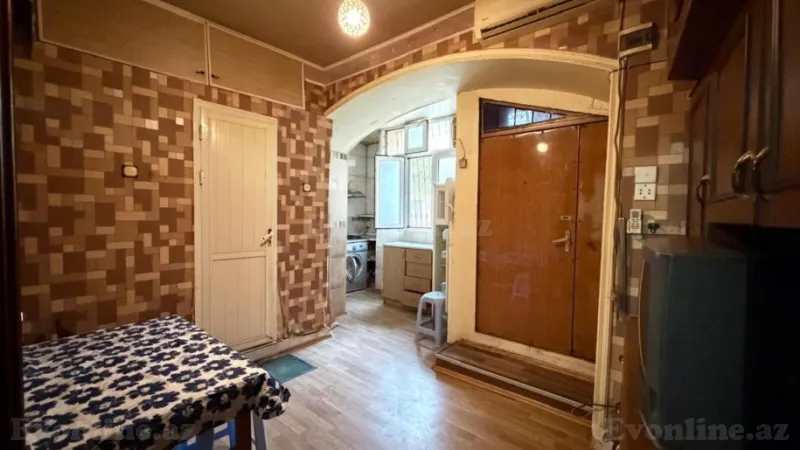 Kirayə verilir 2 otaqlı Mənzil Köhnə tikili 65 m² İçərişəhər m. - şəkil 9