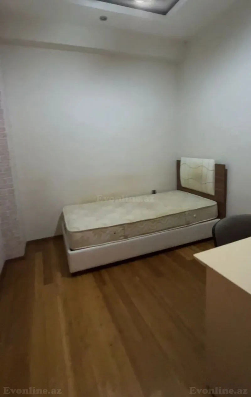Satılır 3 otaqlı Mənzil Yeni tikili 90 m² Qara Qarayev m. - şəkil 3