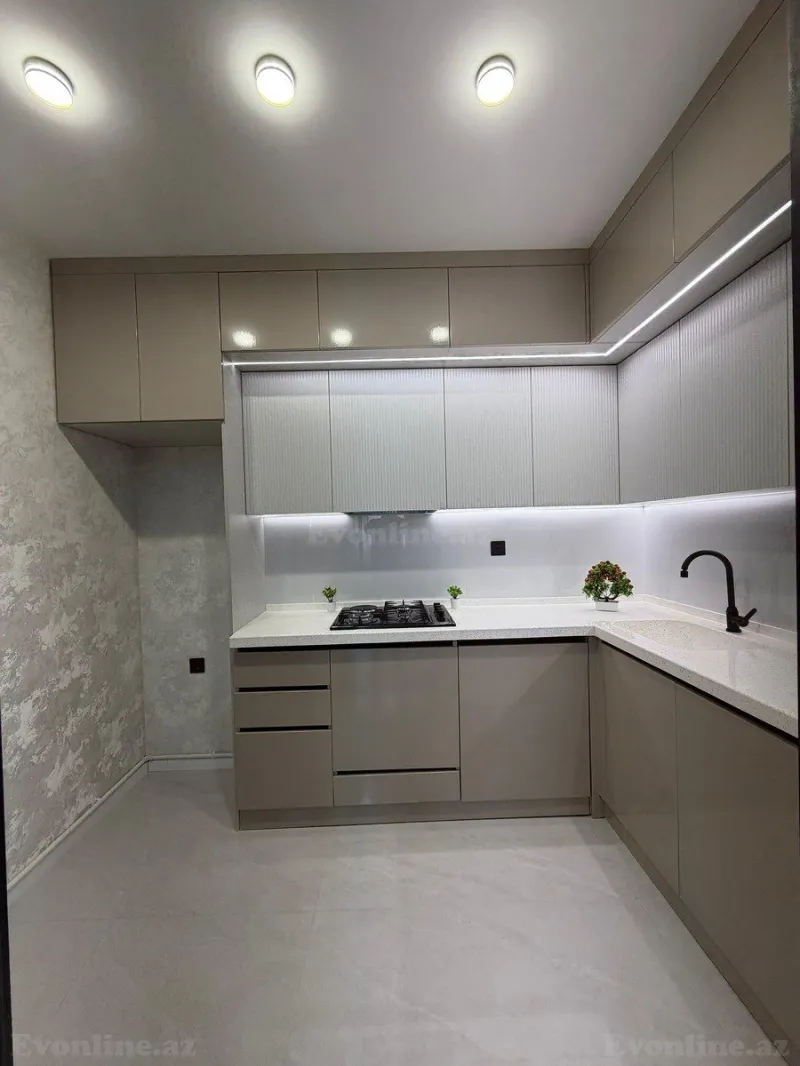Satılır 3 otaqlı Mənzil Yeni tikili 80 m² Həzi Aslanov m. - şəkil 2