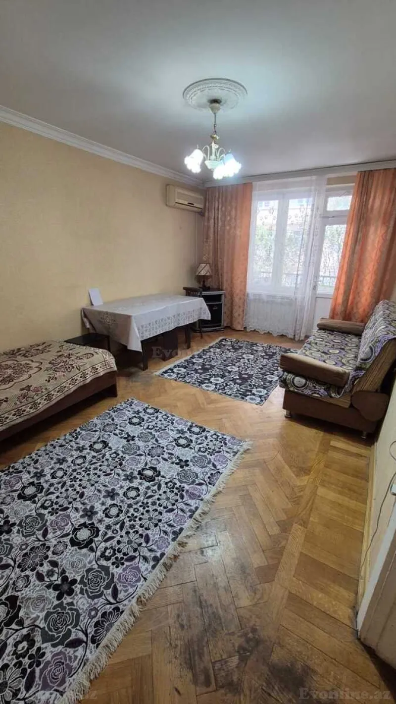 Satılır 1 otaqlı Mənzil Köhnə tikili 35 m² Elmlər Akademiyası m. - şəkil 2