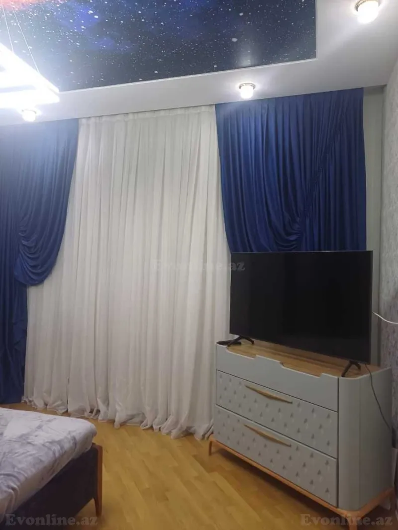 Kirayə verilir 2 otaqlı Mənzil Yeni tikili 130 m² 28 May m. - şəkil 9