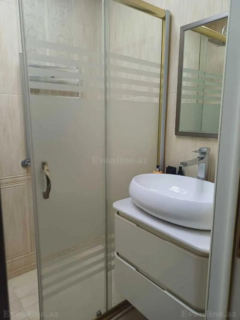 Kirayə verilir 2 otaqlı Mənzil Yeni tikili 130 m² 28 May m. - şəkil 11