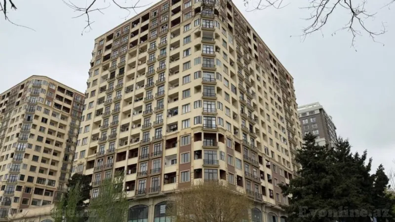 3 otaqlı Mənzil 100 m² 28 May m. Satılır