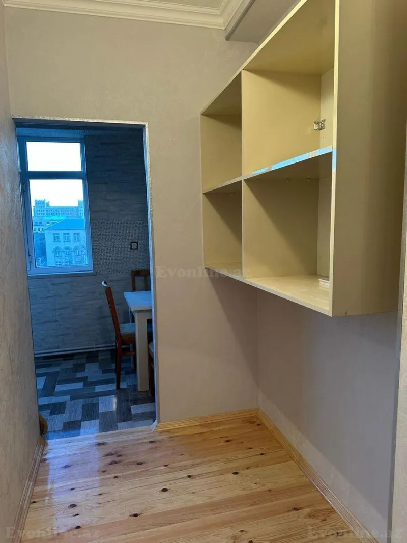 Kirayə verilir 3 otaqlı Mənzil Köhnə tikili 78 m² Elmlər Akademiyası m. - şəkil 12