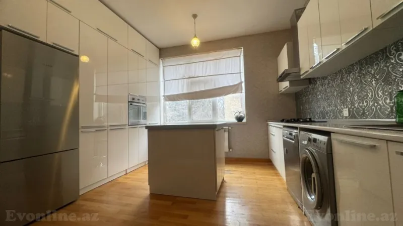 Kirayə verilir 3 otaqlı Mənzil Yeni tikili 100 m² Elmlər Akademiyası m. - şəkil 9