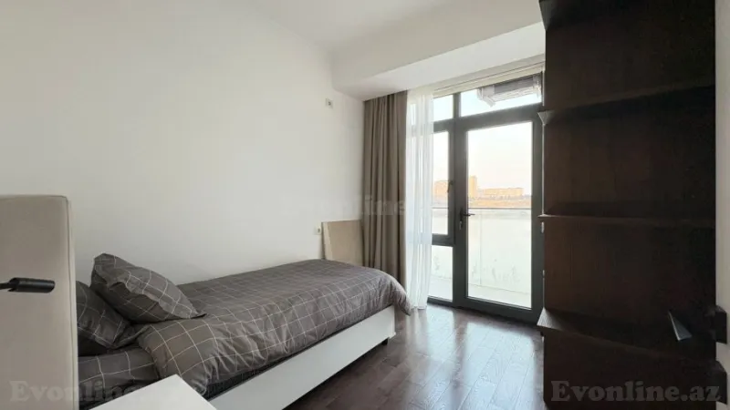 Kirayə verilir 3 otaqlı Mənzil Yeni tikili 90 m² Yasamal - şəkil 6