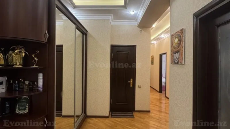 Satılır 3 otaqlı Mənzil Yeni tikili 146 m² 8 Noyabr m. - şəkil 3