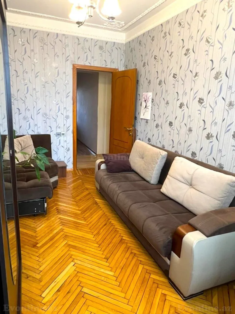 Satılır 4 otaqlı Mənzil Köhnə tikili 110 m² İçərişəhər m. - şəkil 9