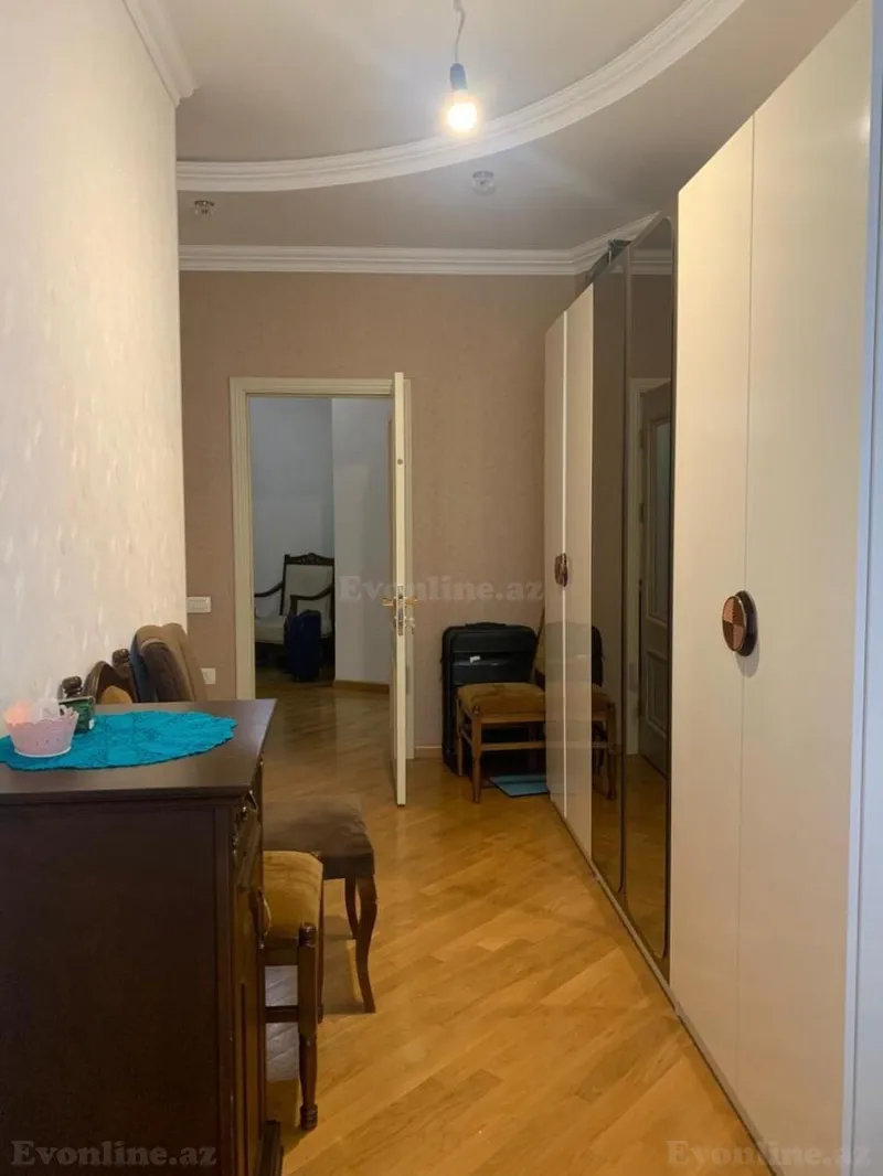 Satılır 3 otaqlı Mənzil Yeni tikili 113 m² Nizami r. - şəkil 5