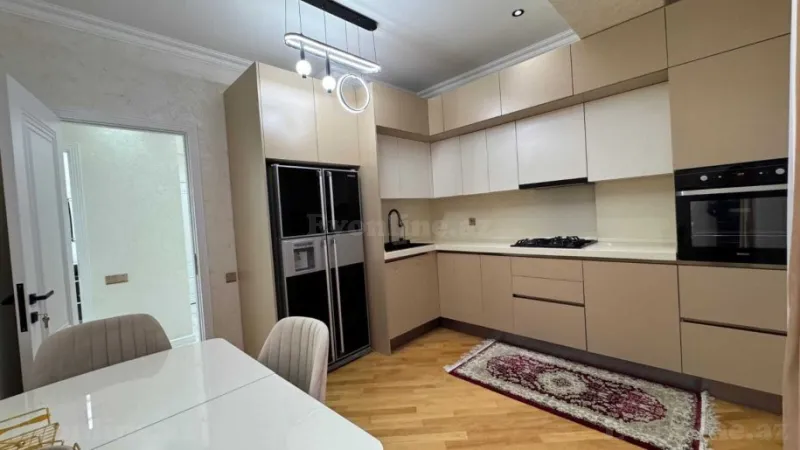 Satılır 4 otaqlı Mənzil Yeni tikili 110 m² Badamdar - şəkil 4
