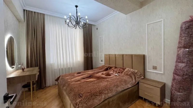 Satılır 4 otaqlı Mənzil Yeni tikili 110 m² Badamdar - şəkil 13
