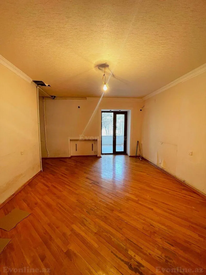3 otaqlı Mənzil 110 m² Yasamal r. Satılır
