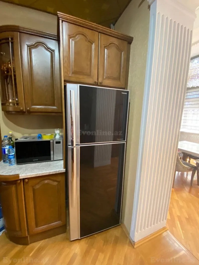 Kirayə verilir 3 otaqlı Mənzil Köhnə tikili 80 m² Yasamal r. - şəkil 6