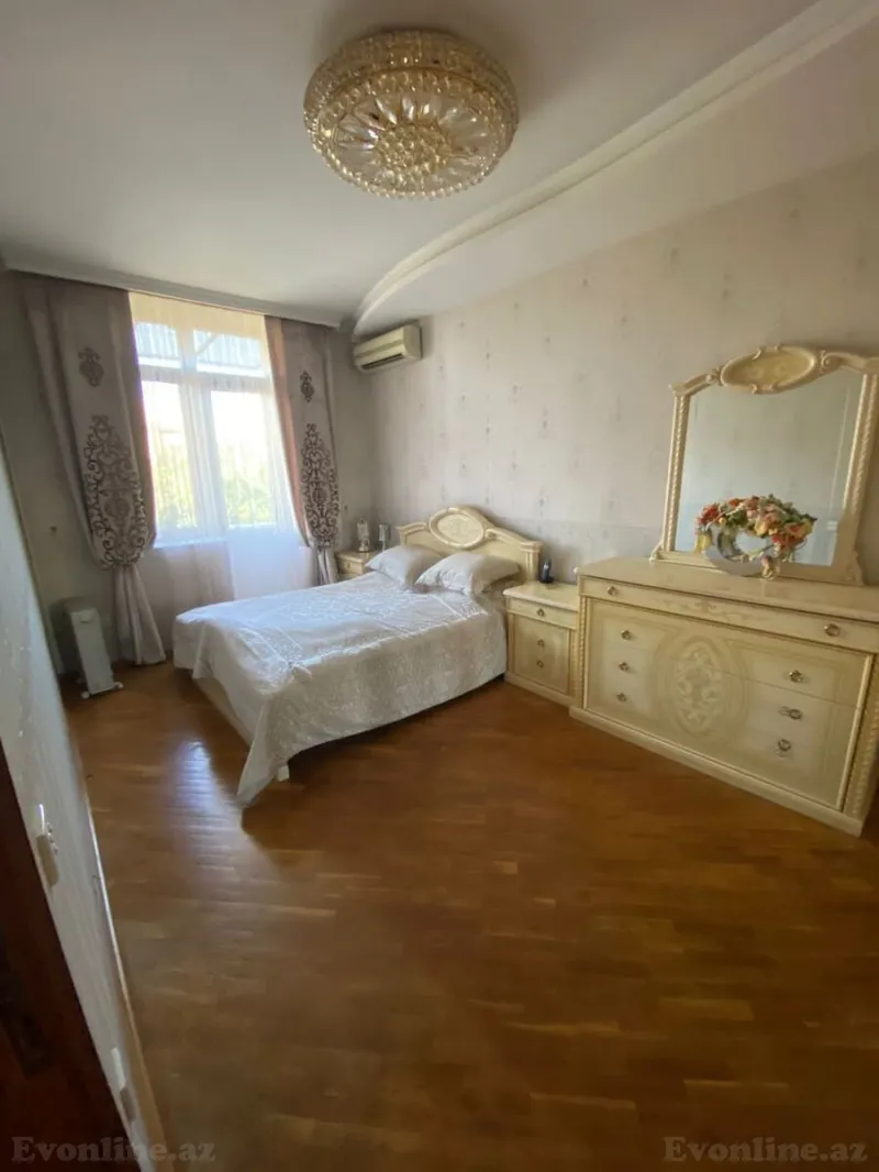 Kirayə verilir 3 otaqlı Mənzil Köhnə tikili 80 m² Yasamal r. - şəkil 9