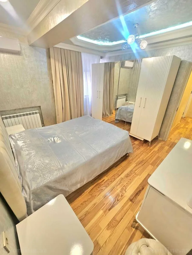 Satılır 3 otaqlı Mənzil Yeni tikili 120 m² Qara Qarayev m. - şəkil 9