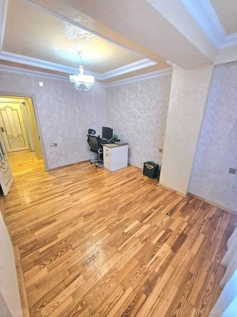 Satılır 3 otaqlı Mənzil Yeni tikili 120 m² Qara Qarayev m. - şəkil 17