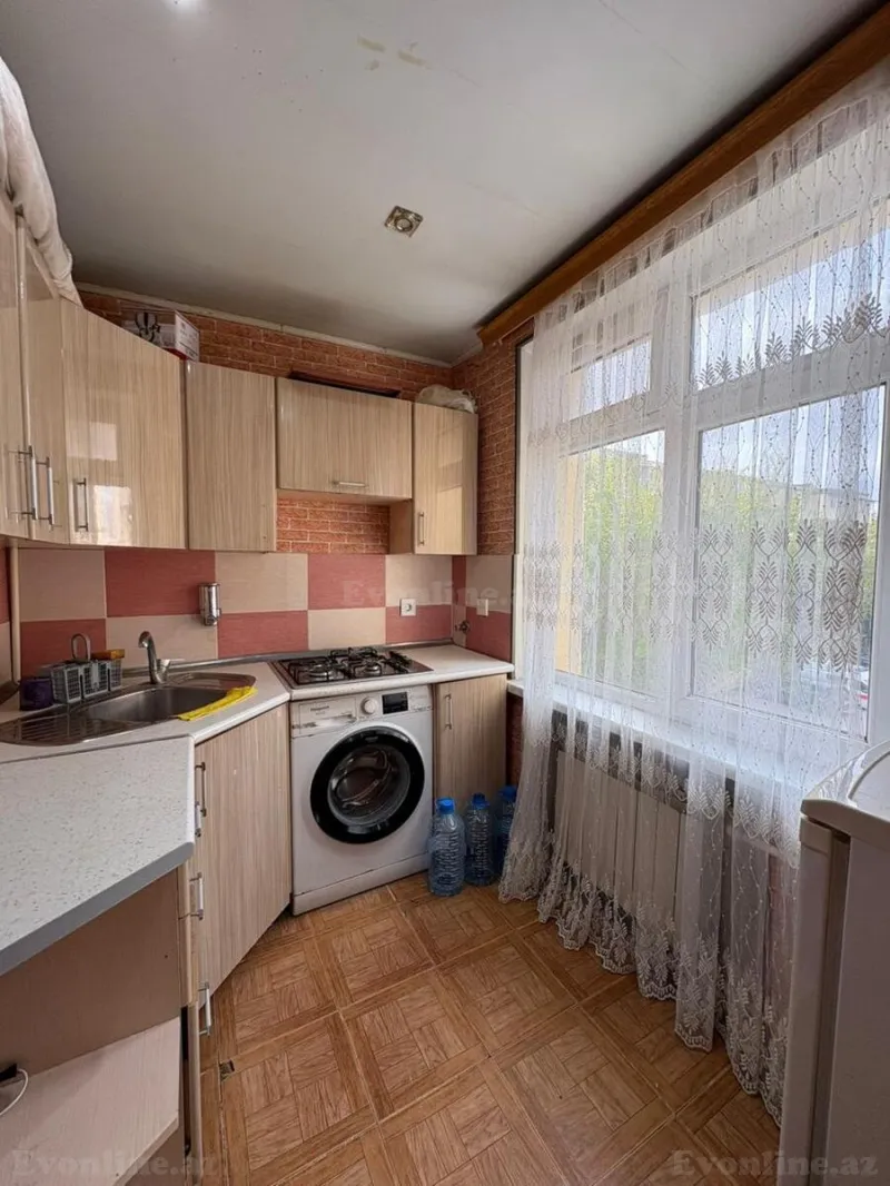 Satılır 1 otaqlı Mənzil Köhnə tikili 32 m² Nizami m. - şəkil 3