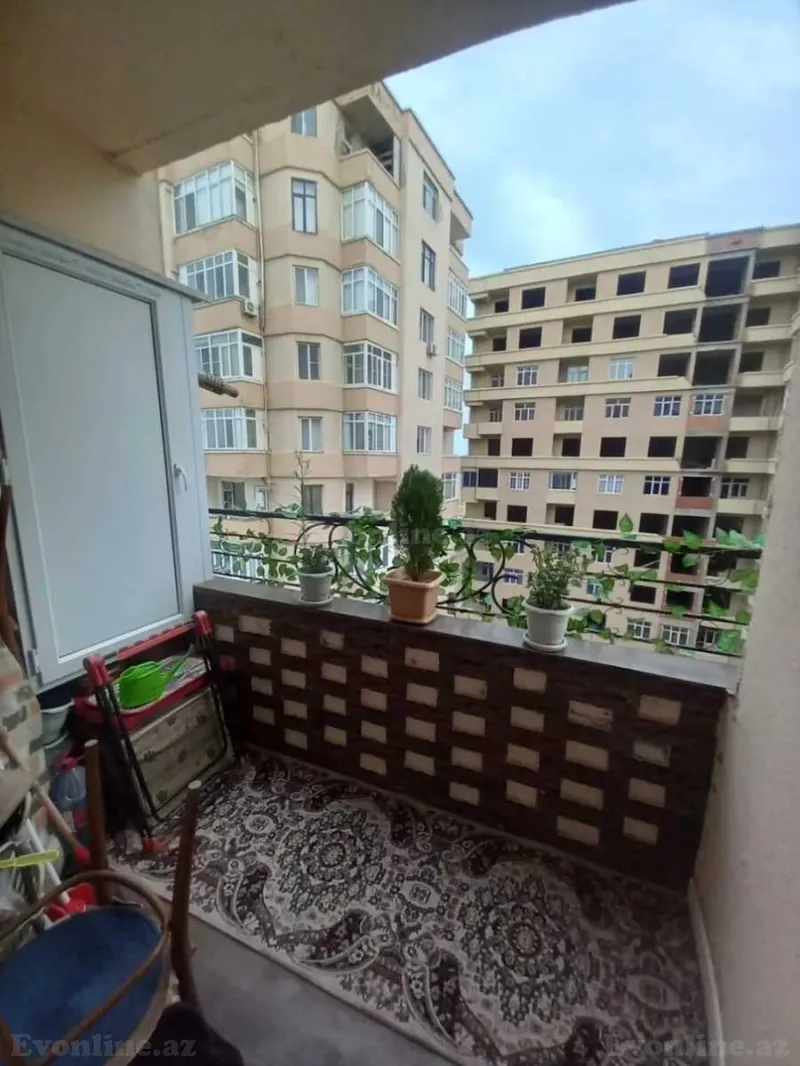 2 otaqlı Mənzil 58 m² Elmlər Akademiyası m. Satılır