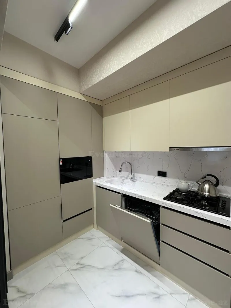 Kirayə verilir 2 otaqlı Mənzil Yeni tikili 70.3 m² Xətai r. - şəkil 15