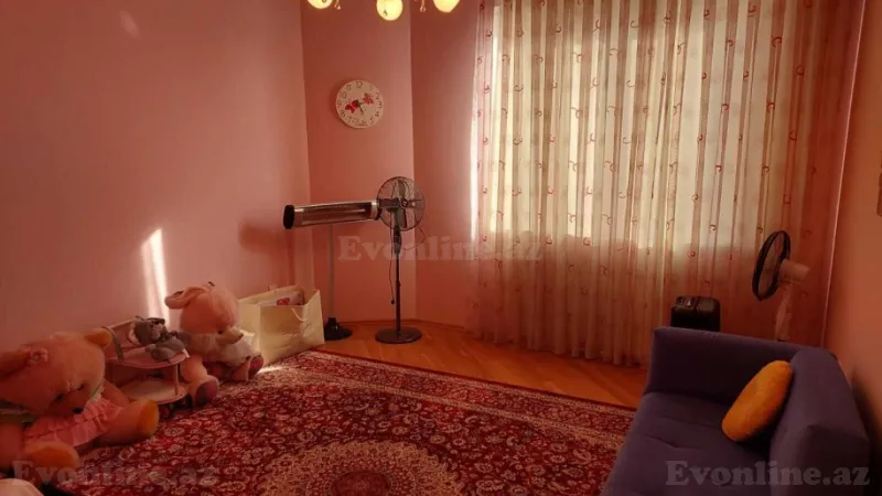 Satılır 3 otaqlı Mənzil Köhnə tikili 80 m² Elmlər Akademiyası m. - şəkil 2