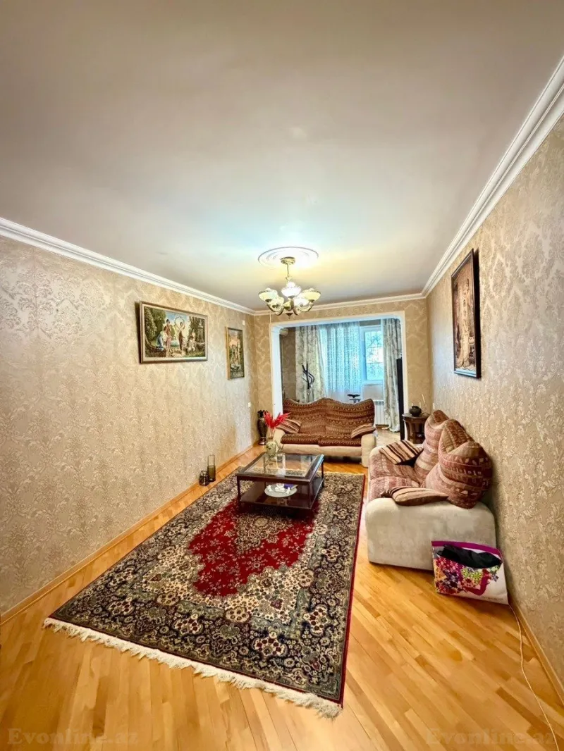 Satılır 2 otaqlı Mənzil Köhnə tikili 65 m² Binəqədi r. - şəkil 2