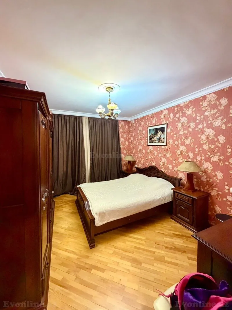 Satılır 2 otaqlı Mənzil Köhnə tikili 65 m² Binəqədi r. - şəkil 5