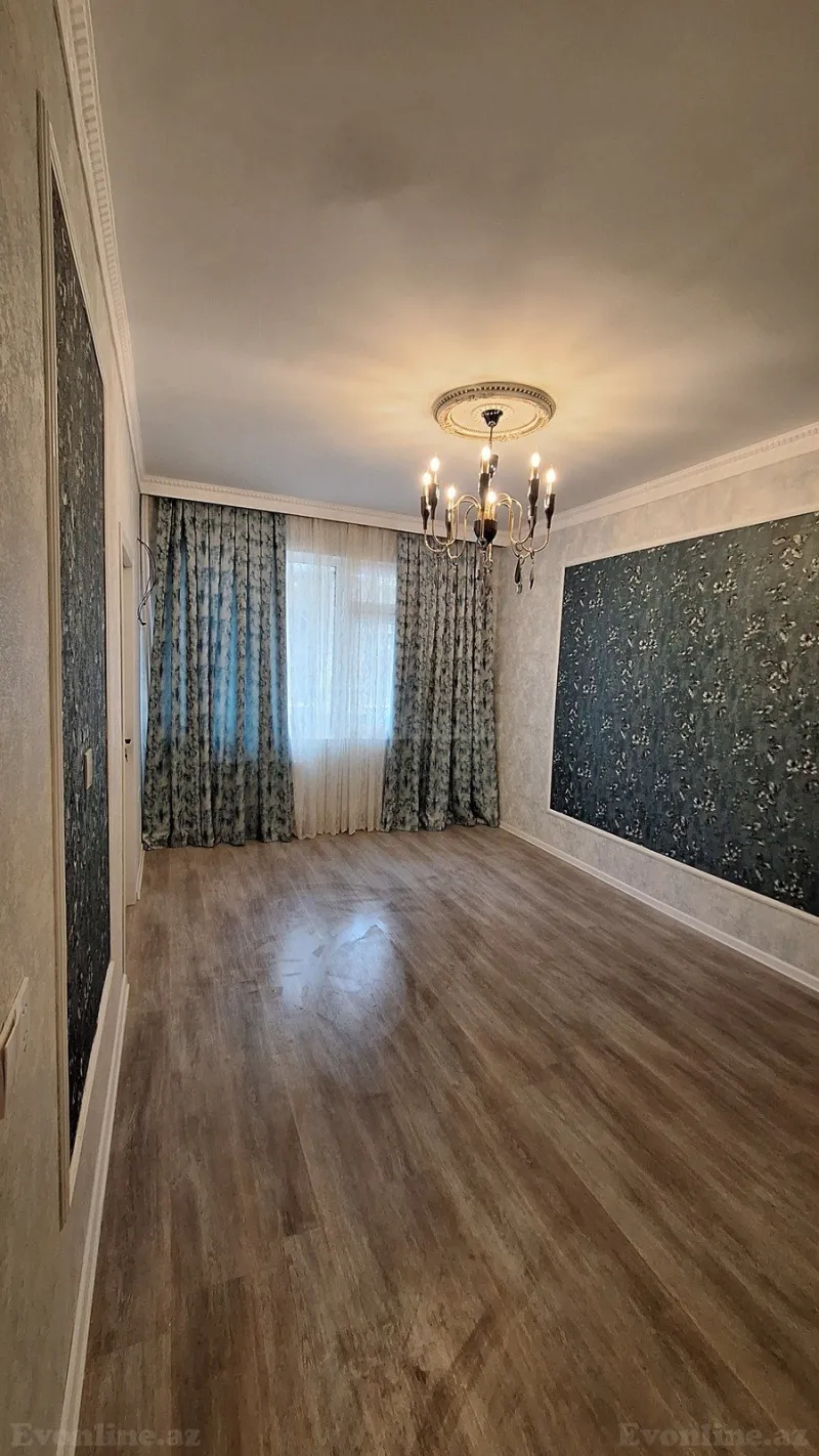 Satılır 2 otaqlı Mənzil Köhnə tikili 35 m² 4-cü mikrorayon - şəkil 2