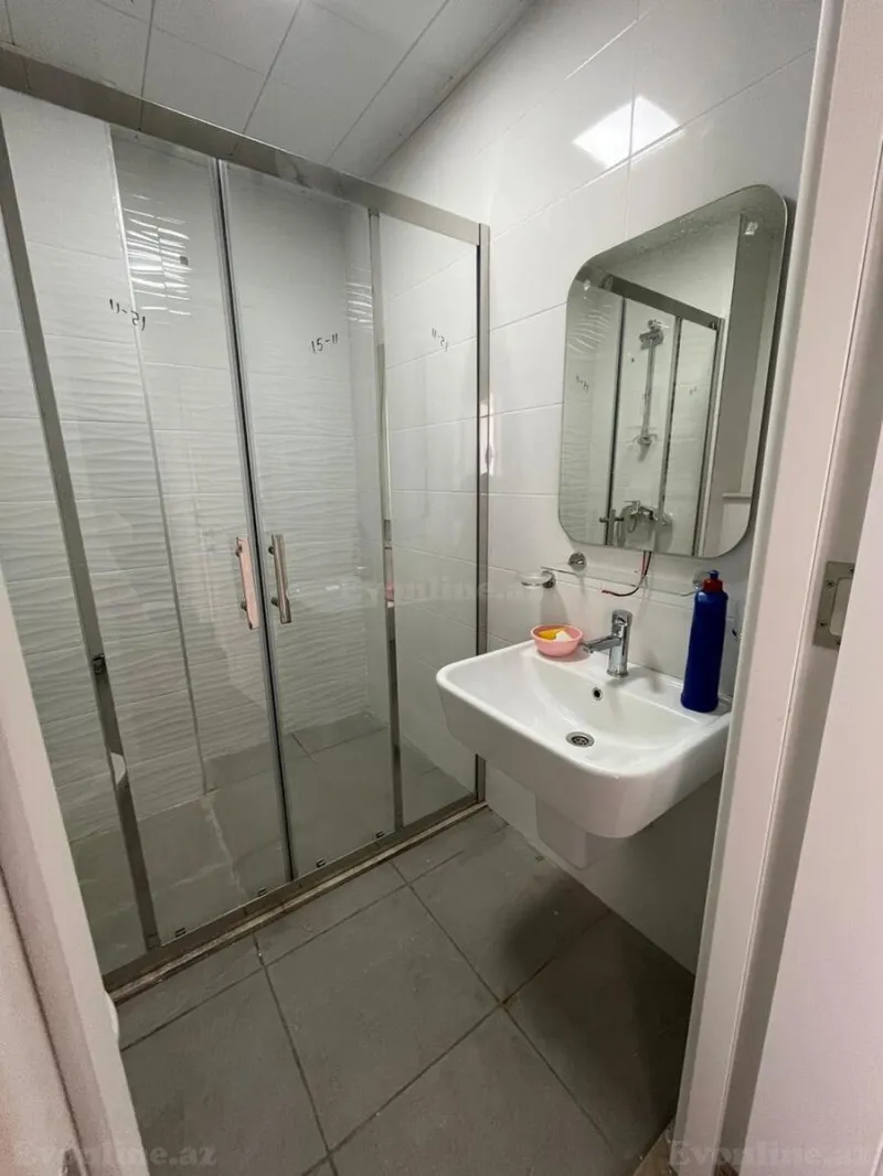 Kirayə verilir 2 otaqlı Mənzil Yeni tikili 55 m² İnşaatçılar m. - şəkil 8