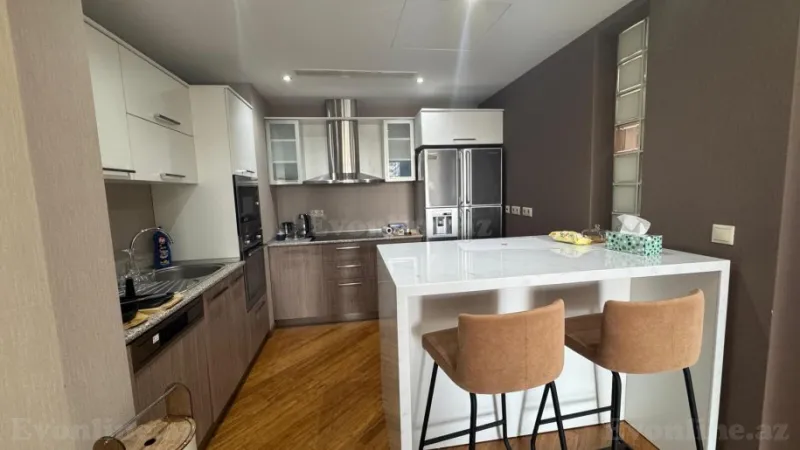 Kirayə verilir 2 otaqlı Mənzil Yeni tikili 85 m² 28 May m. - şəkil 8