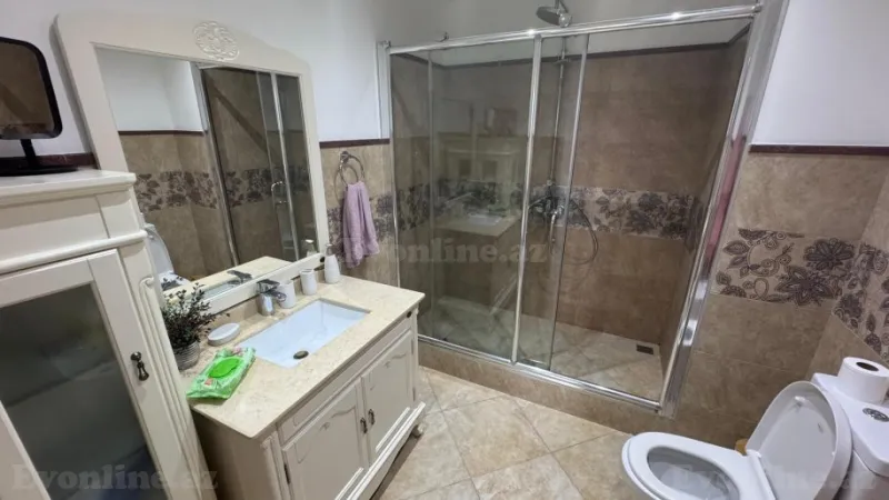Kirayə verilir 2 otaqlı Mənzil Yeni tikili 85 m² 28 May m. - şəkil 11