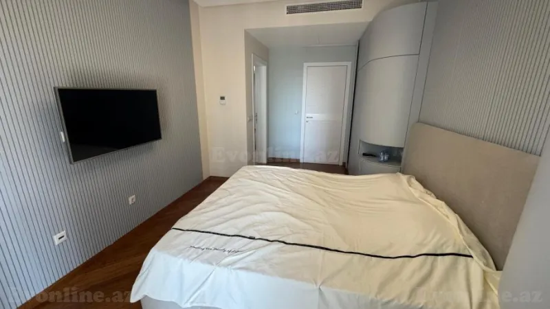 Kirayə verilir 2 otaqlı Mənzil Yeni tikili 85 m² 28 May m. - şəkil 12