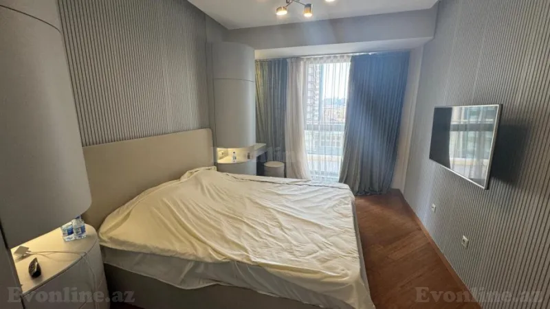 Kirayə verilir 2 otaqlı Mənzil Yeni tikili 85 m² 28 May m. - şəkil 14