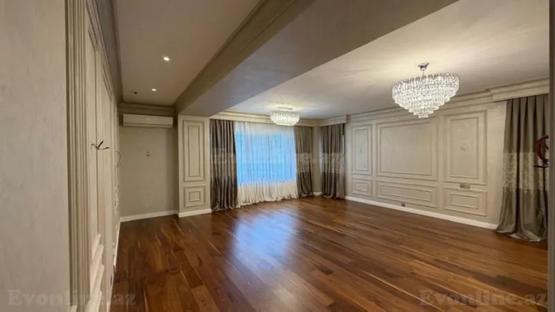 4 otaqlı Mənzil 211 m² Xətai r. Satılır