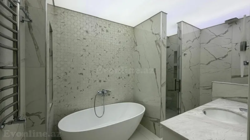 Satılır 4 otaqlı Mənzil Yeni tikili 211 m² Xətai r. - şəkil 13
