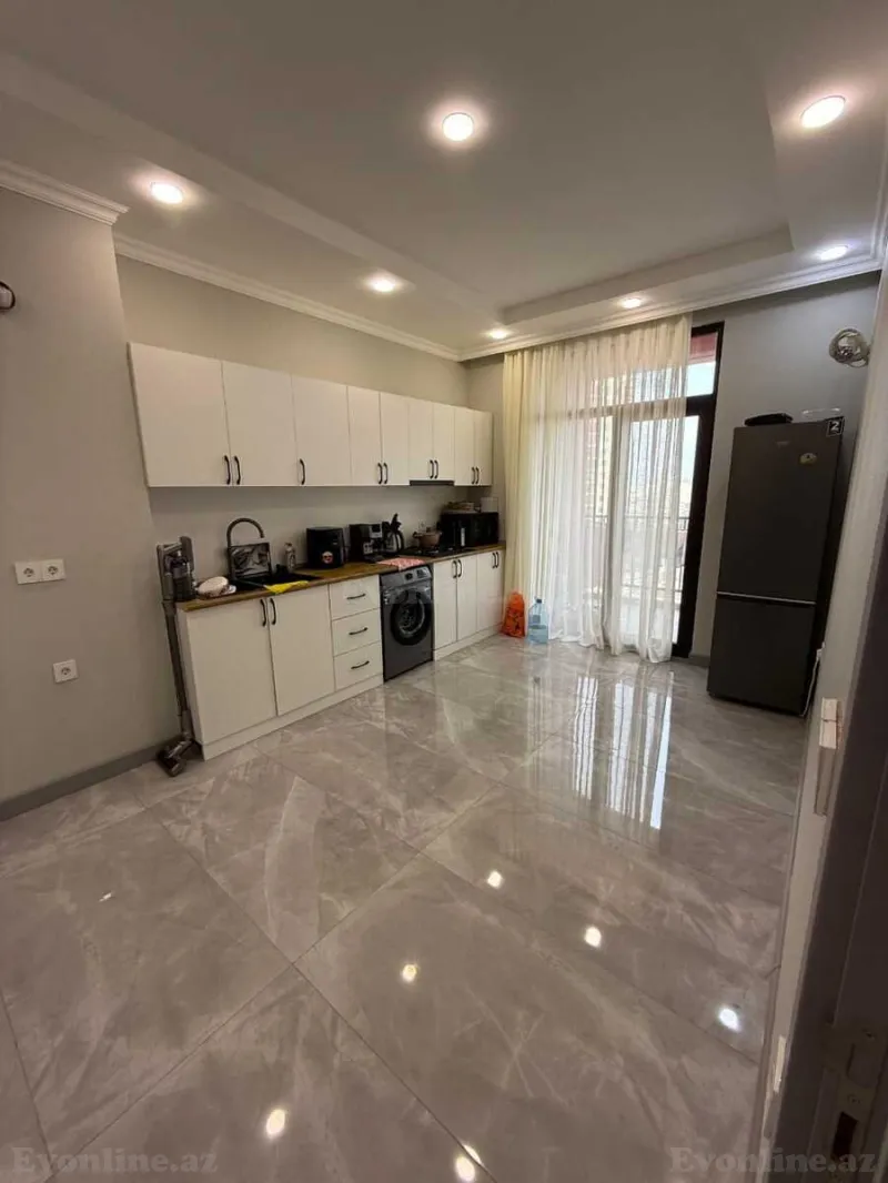 Kirayə verilir 2 otaqlı Mənzil Yeni tikili 90 m² 7-ci mikrorayon - şəkil 10