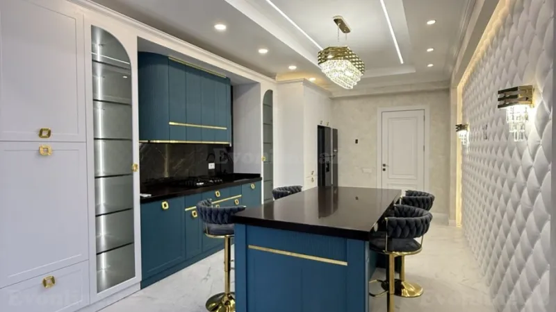 4 otaqlı Mənzil 206 m² Nəsimi r. Satılır