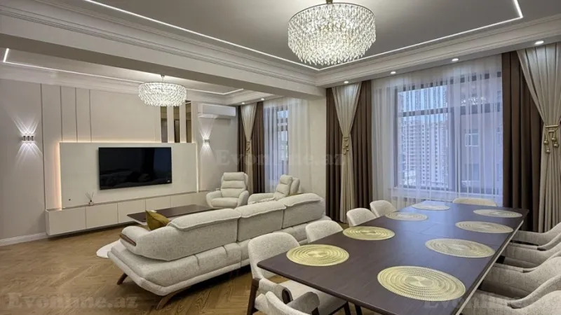Satılır 4 otaqlı Mənzil Yeni tikili 206 m² Nəsimi r. - şəkil 3