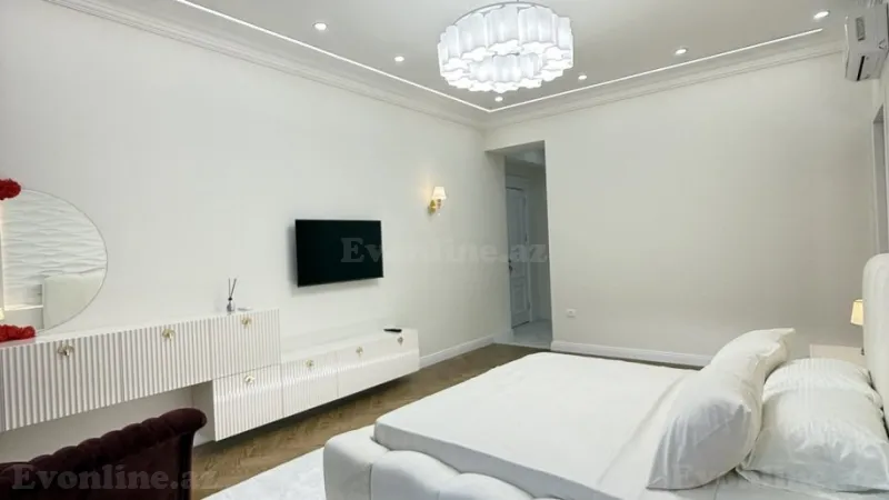 Satılır 4 otaqlı Mənzil Yeni tikili 206 m² Nəsimi r. - şəkil 10